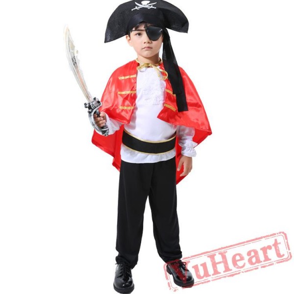 Halloween party pirate costume