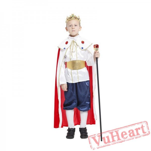 Halloween kid's costume, king