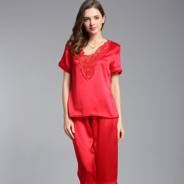 Sexy Short Sleeves Red Silk Pajamas Set for Women 